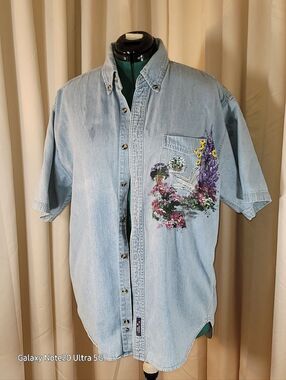 0941. Port Authority ~ Hand Painted ~ Chambrey Blue ~ Short Sleeve ~ Large ~